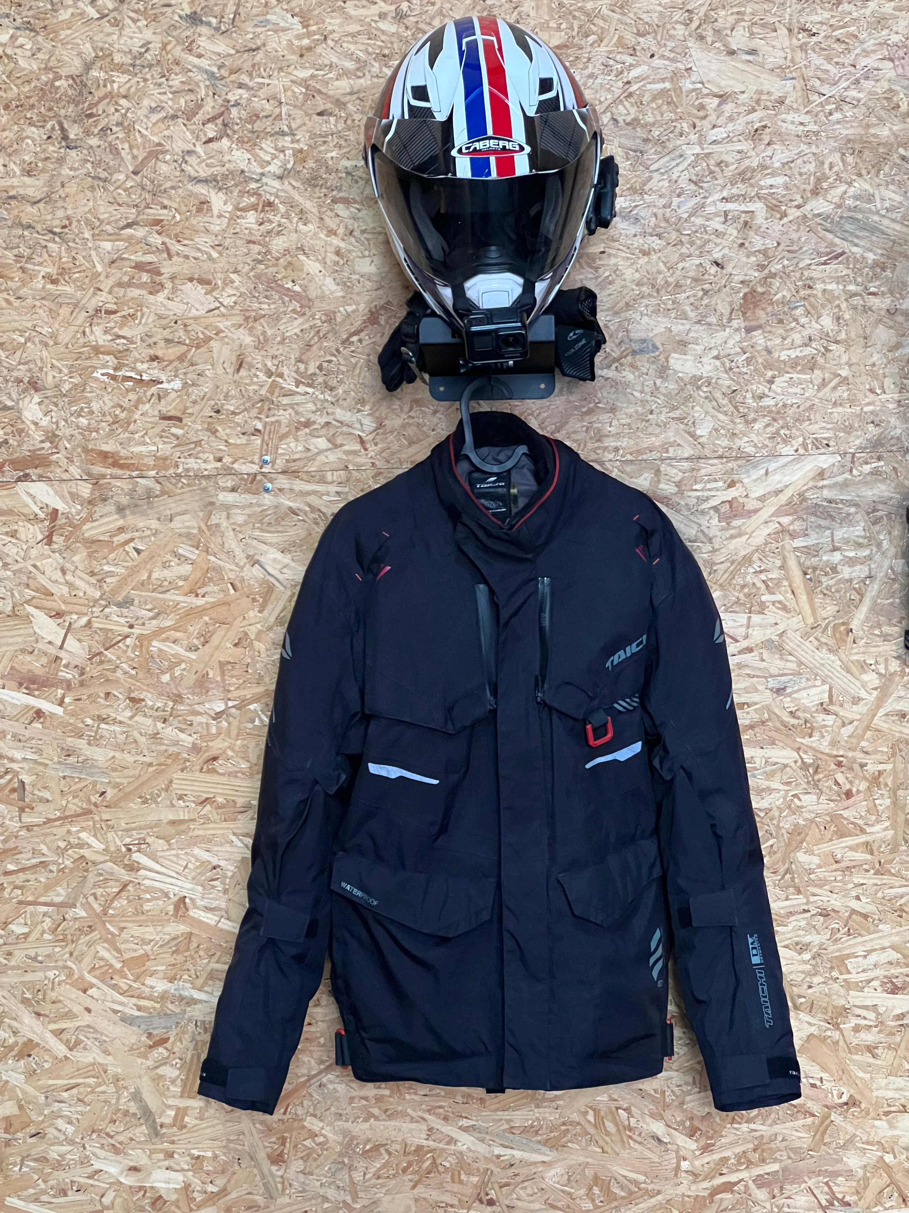 SOPORTE DE CASCO - Image 5